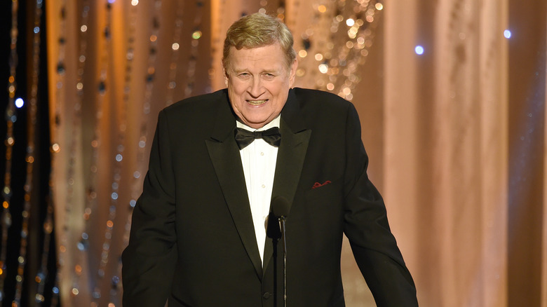 Ken Howard speaking on stage