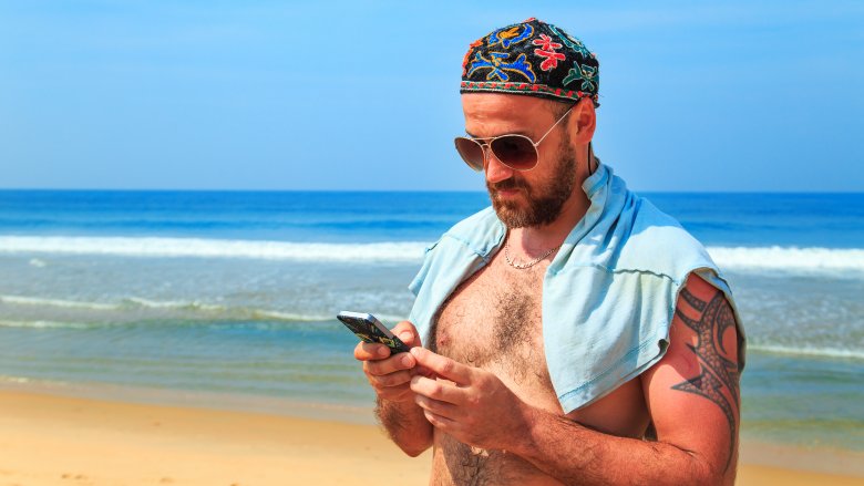 beard sunburn sunscreen