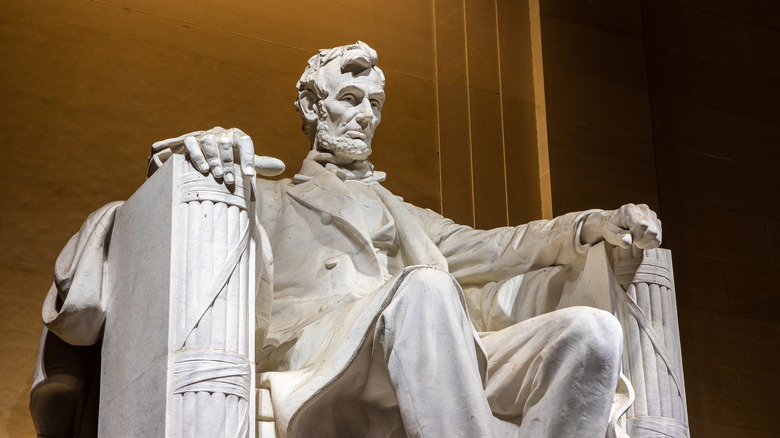 abraham lincoln monument