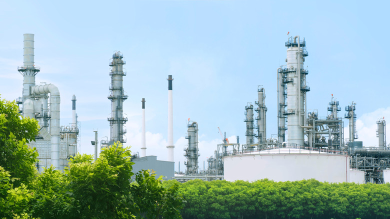 oil refinery
