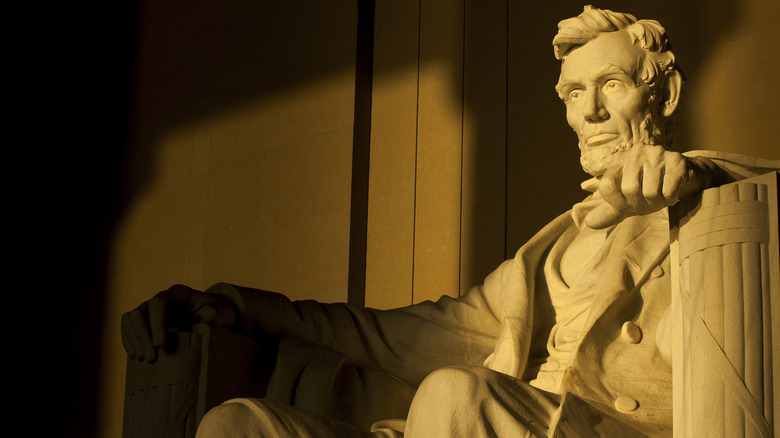 Lincoln Memorial at sunset