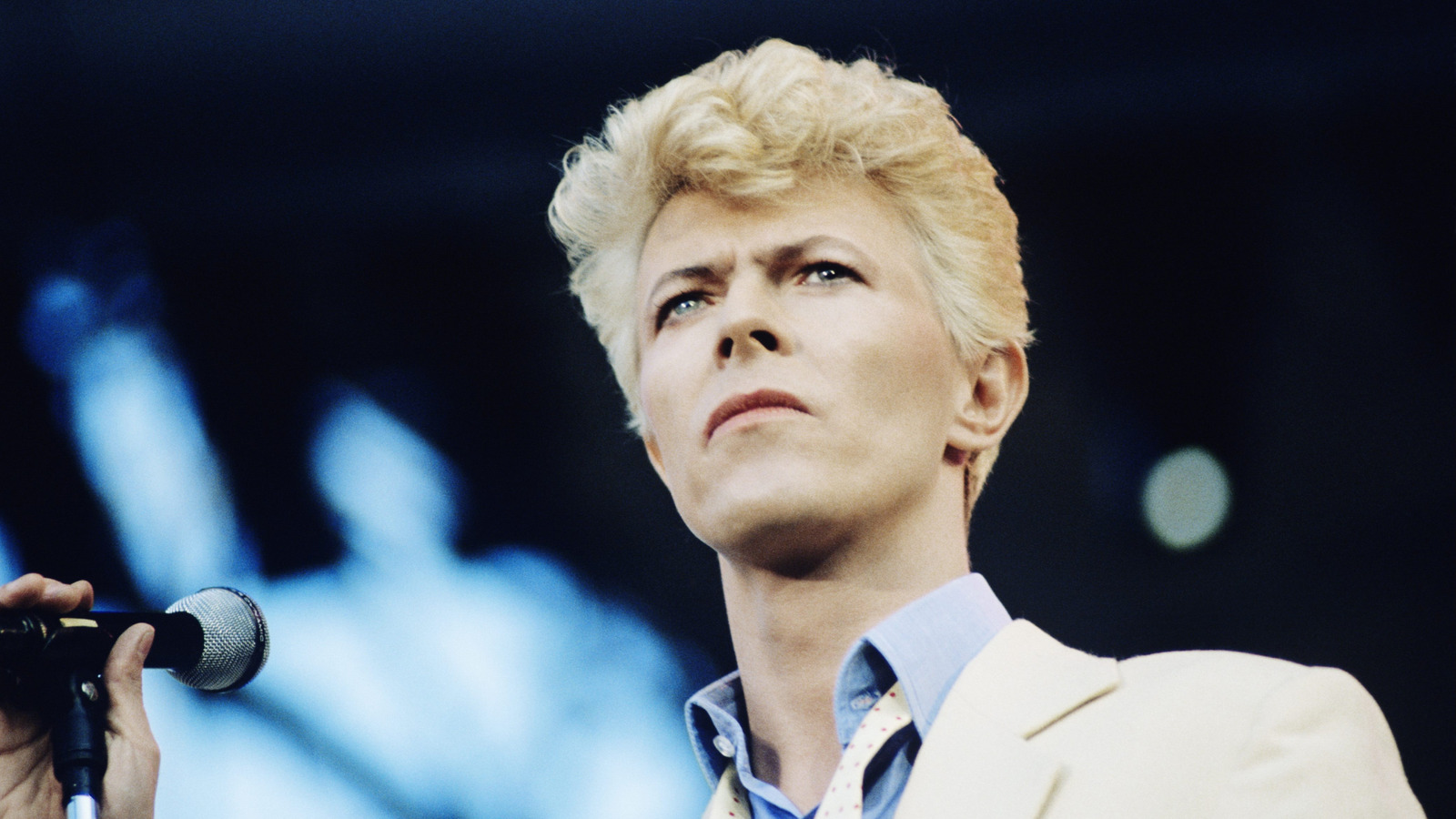 4 Songs You Didn't Know David Bowie Wrote For Other Famous Musicians