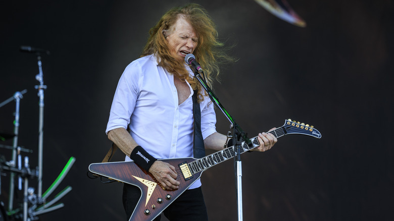 Dave Mustaine of Megadeth performing live