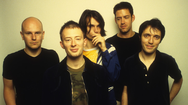 Radiohead posing for a photo in 1997