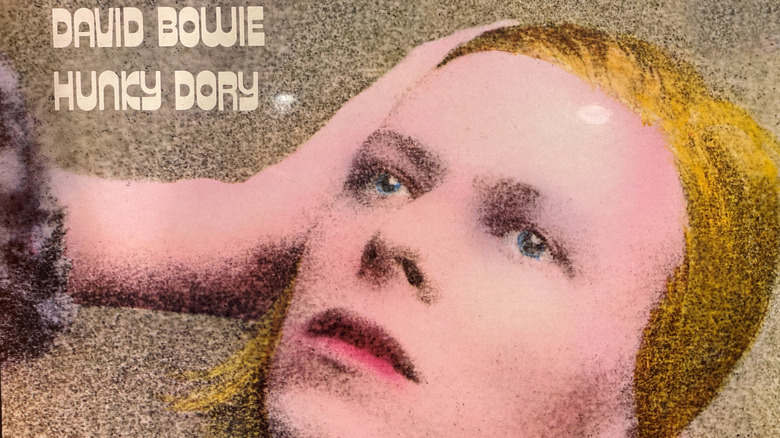 closeup of David Bowie Hunky Dory album cover
