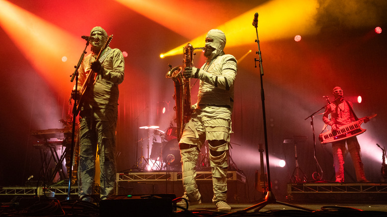 The Mummies onstage