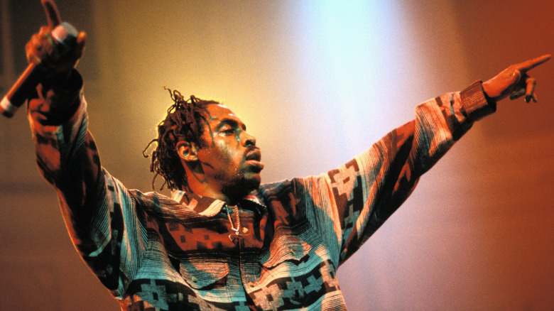 5 High School Hits From The '90s That Will Stir Up Emotions In Generation X