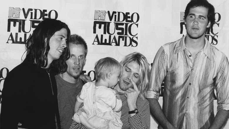 Nirvana with baby frances bean cobain at 1993 MTV awards