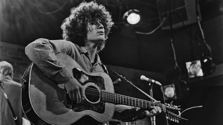 Tim Buckley performs in 1967