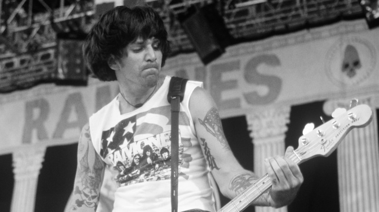 Dee Dee Ramone onstage with bass