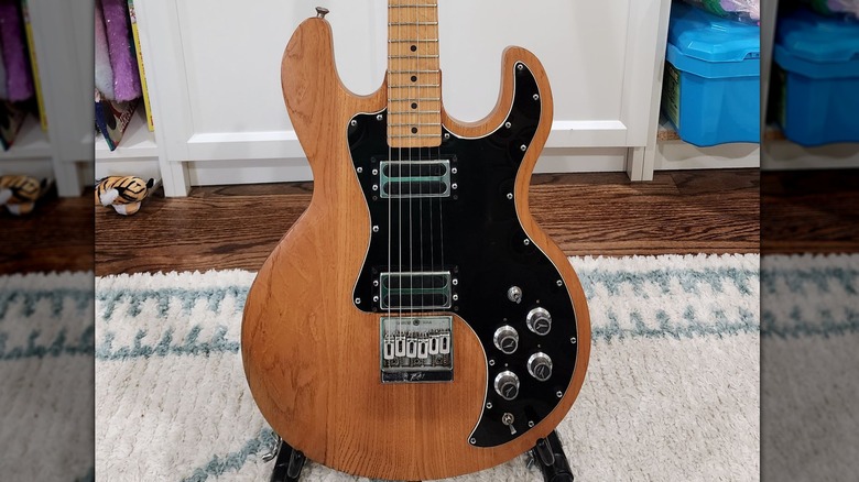 A Peavey T-60 guitar