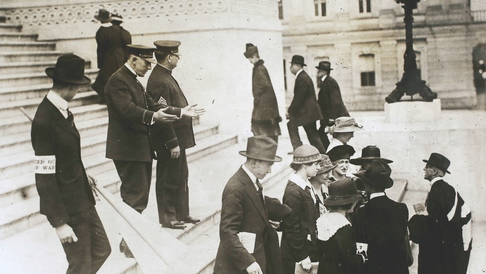 Capitol Police remove demonstrators