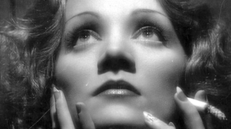Marlene Dietrich, 1932, "Shanghai Express"