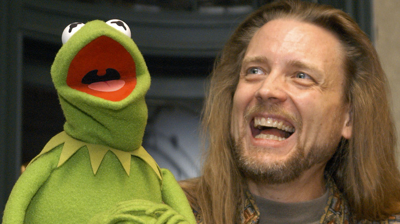 steve whitmire operating kermit muppet