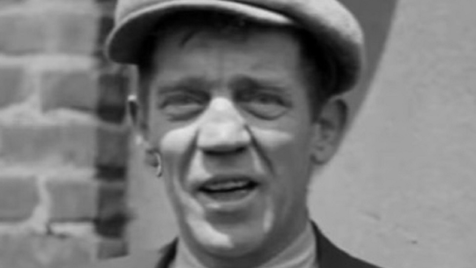 Alvin Kelly The Man Who Became Famous For Sitting On Flag Poles