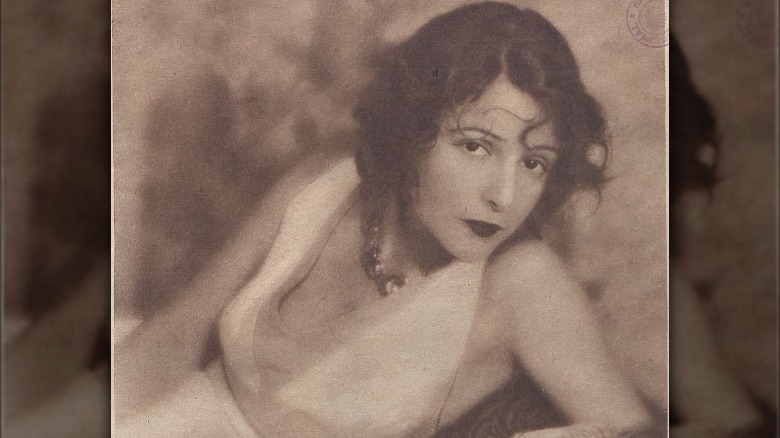 Norma Talmadge posing