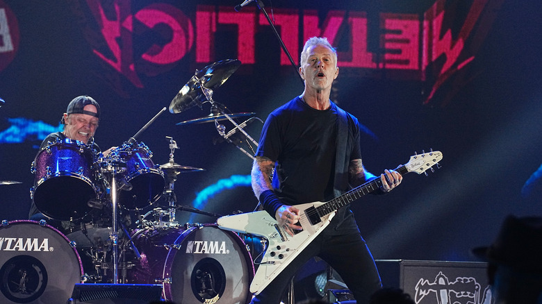James Hetfield and Lars Ulrich playing onstage