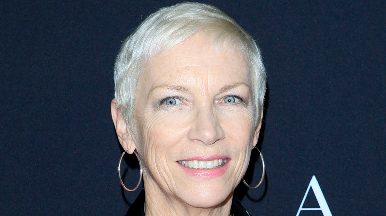 Annie Lennox smiling 2018