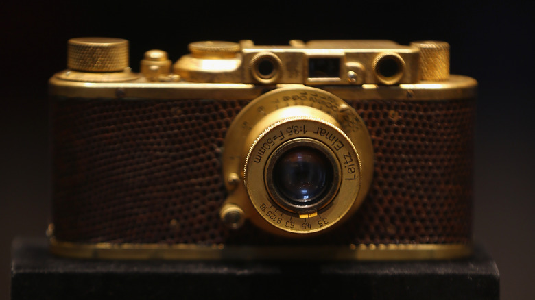 Leica Luxus II