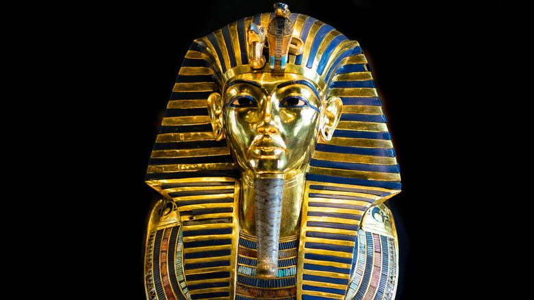 Burial mask of King Tutankhamun on display 