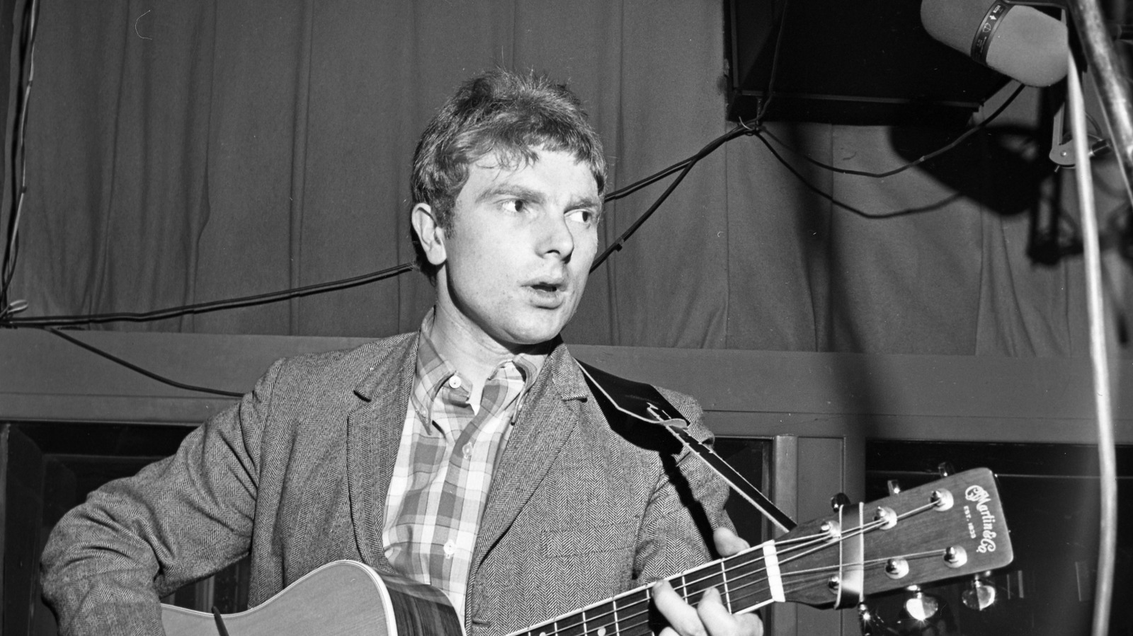 At Just 24, Van Morrison Wrote A Nearly Perfect Song That's Still A Wedding Staple Decades Later