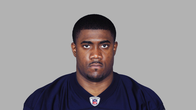 kevin everett blue NFL shirt headshot 