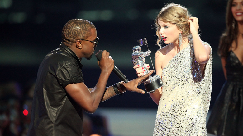 Kanye and Taylor Swift at VMAs