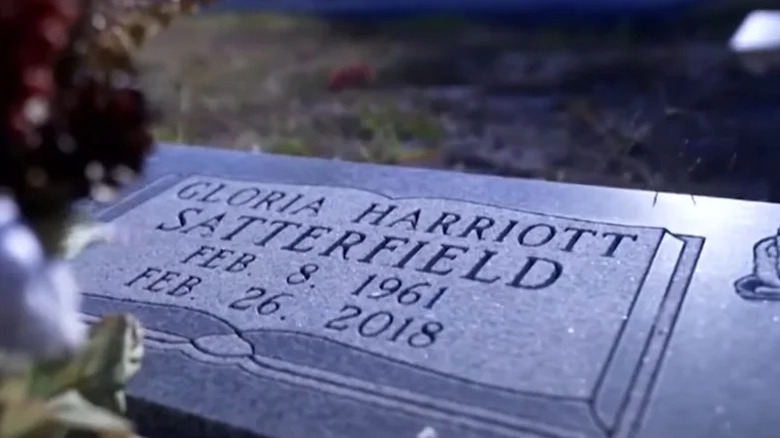 gloria satterfield gravestone