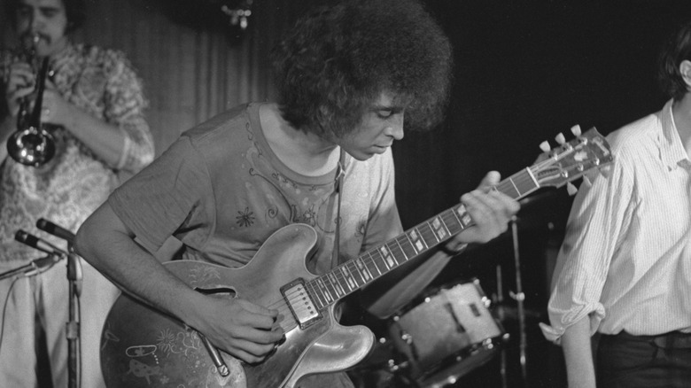 Elvin Bishop playing guitar