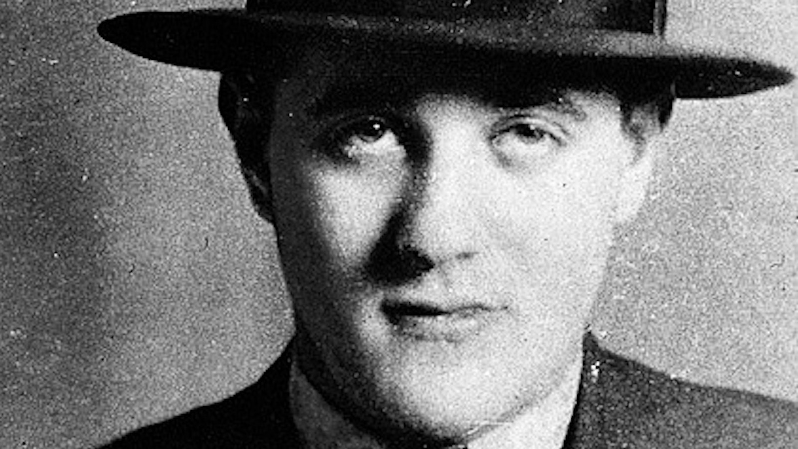 Bugsy Siegel's Unexpected Connection To The Original Scarface Film