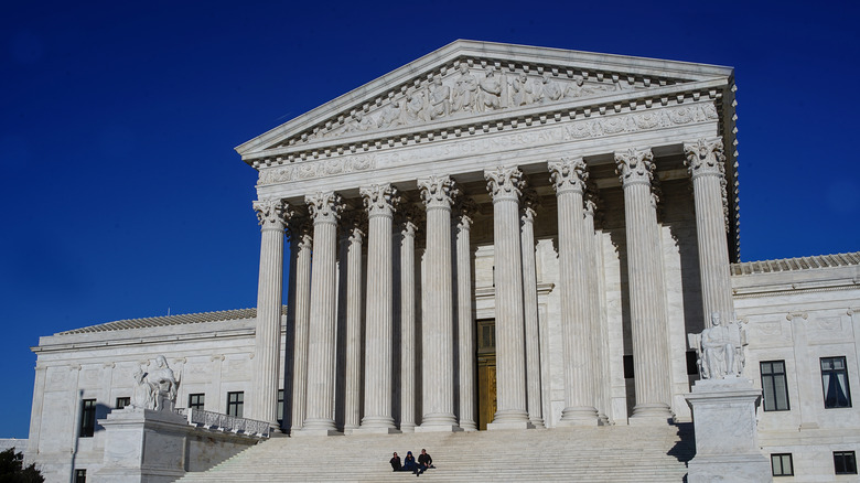 Scotus blue sky