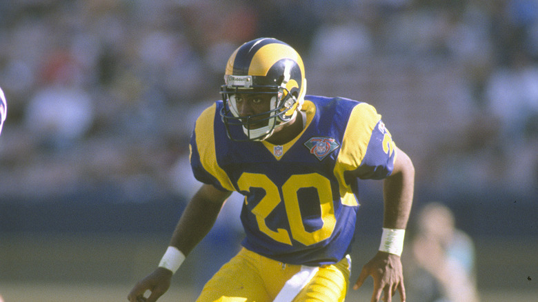 darryl henley playing in game for rams