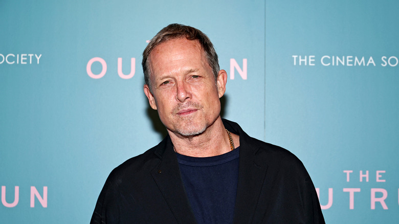 Dean Winters at event