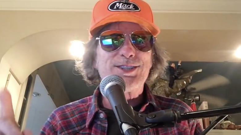 Johnny Hardwick as Dale Gribble in YouTube video