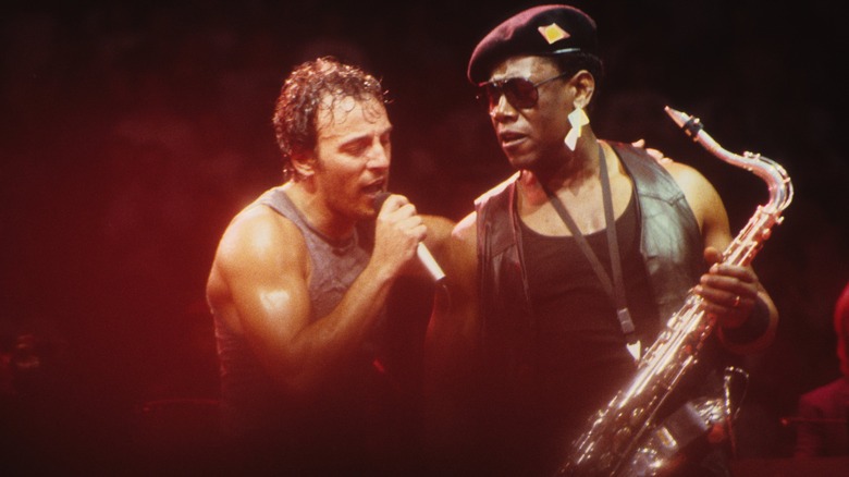 Bruce Springsteen and Clarence Clemons performing saxophone
