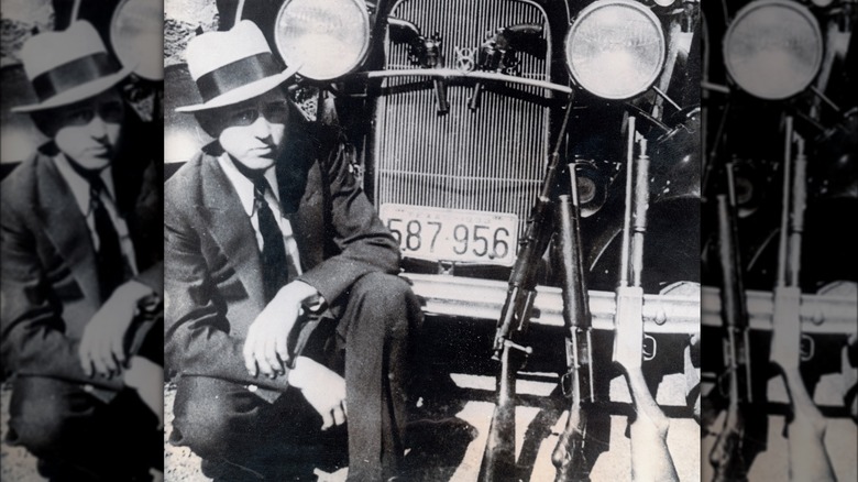 Bank robber Clyde Barrow 