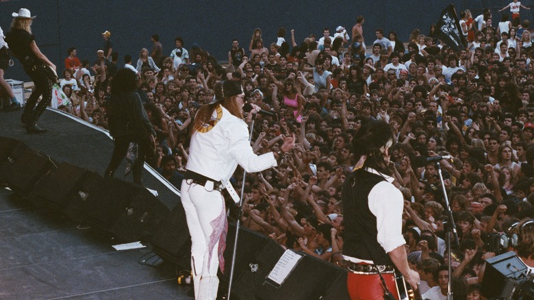 Guns N' Roses perform, 1988