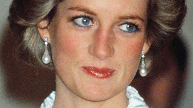 Princess Diana pursed lips