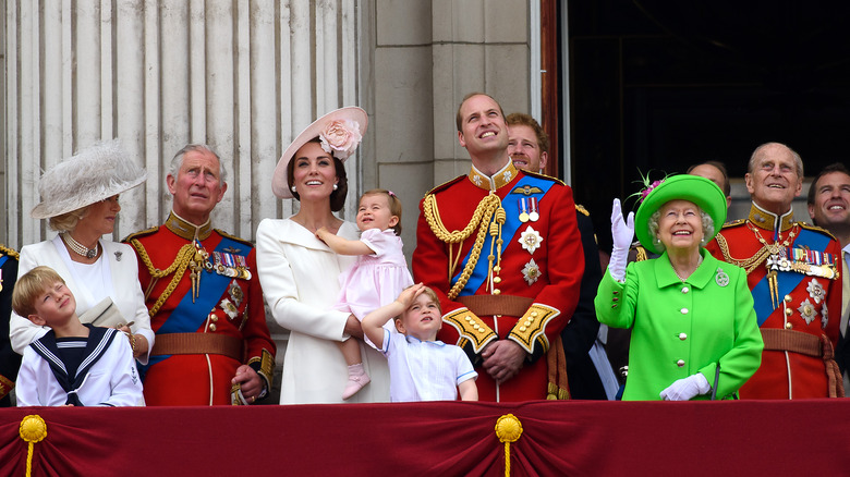 British royal family on balcony