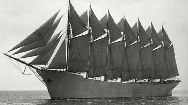 Thomas W. Lawson schooner