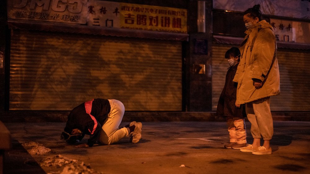 China, creepy, religion