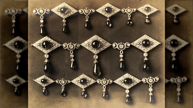 Black and white photo of missing necklace