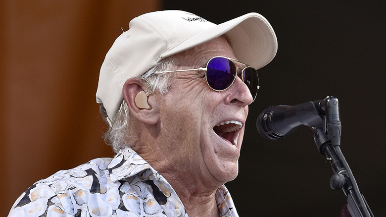 Jimmy Buffett performing