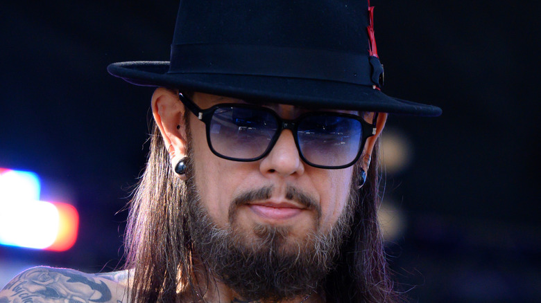 Dave Navarro in sunglasses