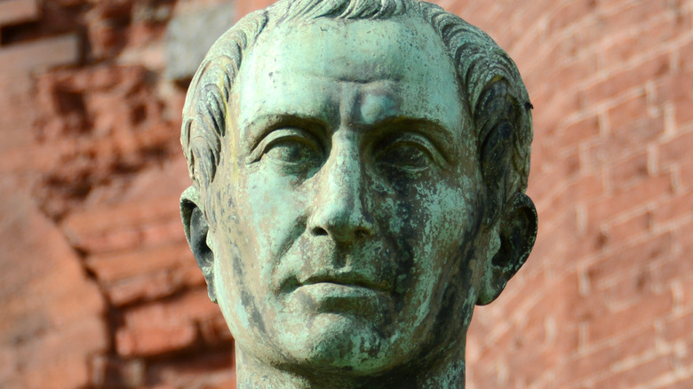 Julius Caesar statue