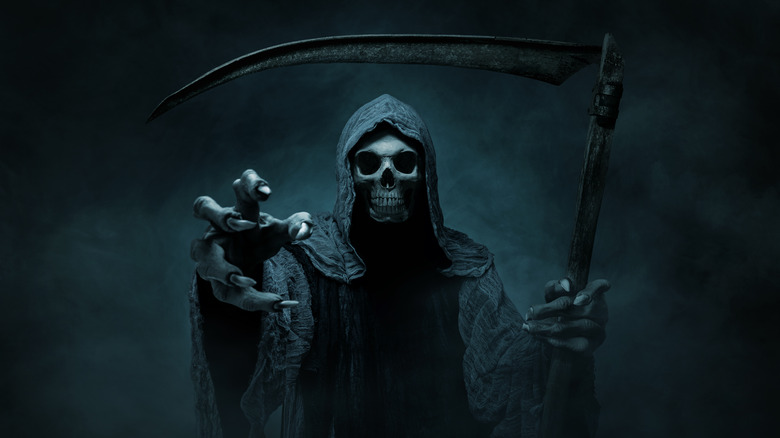 Demon skull scythe