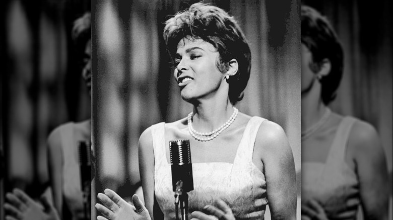 Dorothy Dandridge at the microphone, 1962
