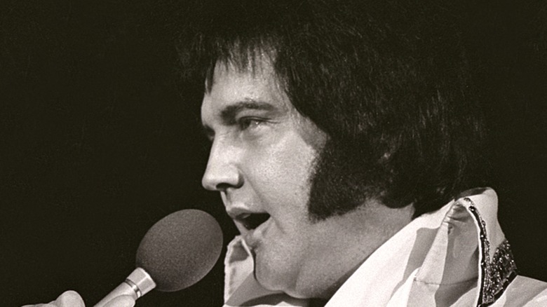 Elvis performing in 1977