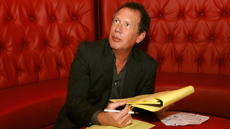 Garry Shandling looks up from notes
