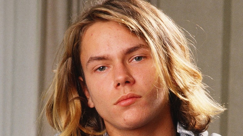 River Phoenix posing